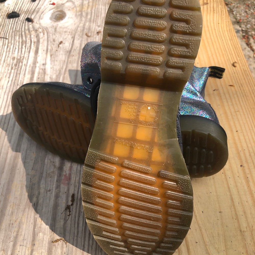 Doc Martens Excellent condition. Colorful Metallic. Fun dressy, Rare - Picture 2 of 7
